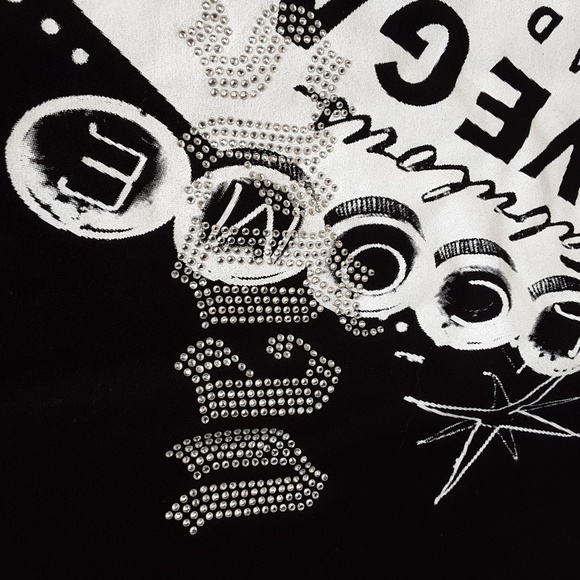 Las Vegas black & white t-shirt size XL NWT - Picture 3 of 6